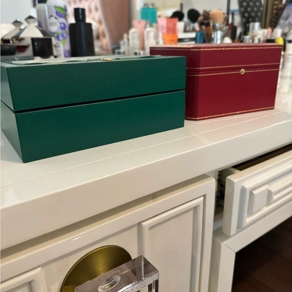 Rolex Green Watch Box and Cartier Red Watch Box display picture 2